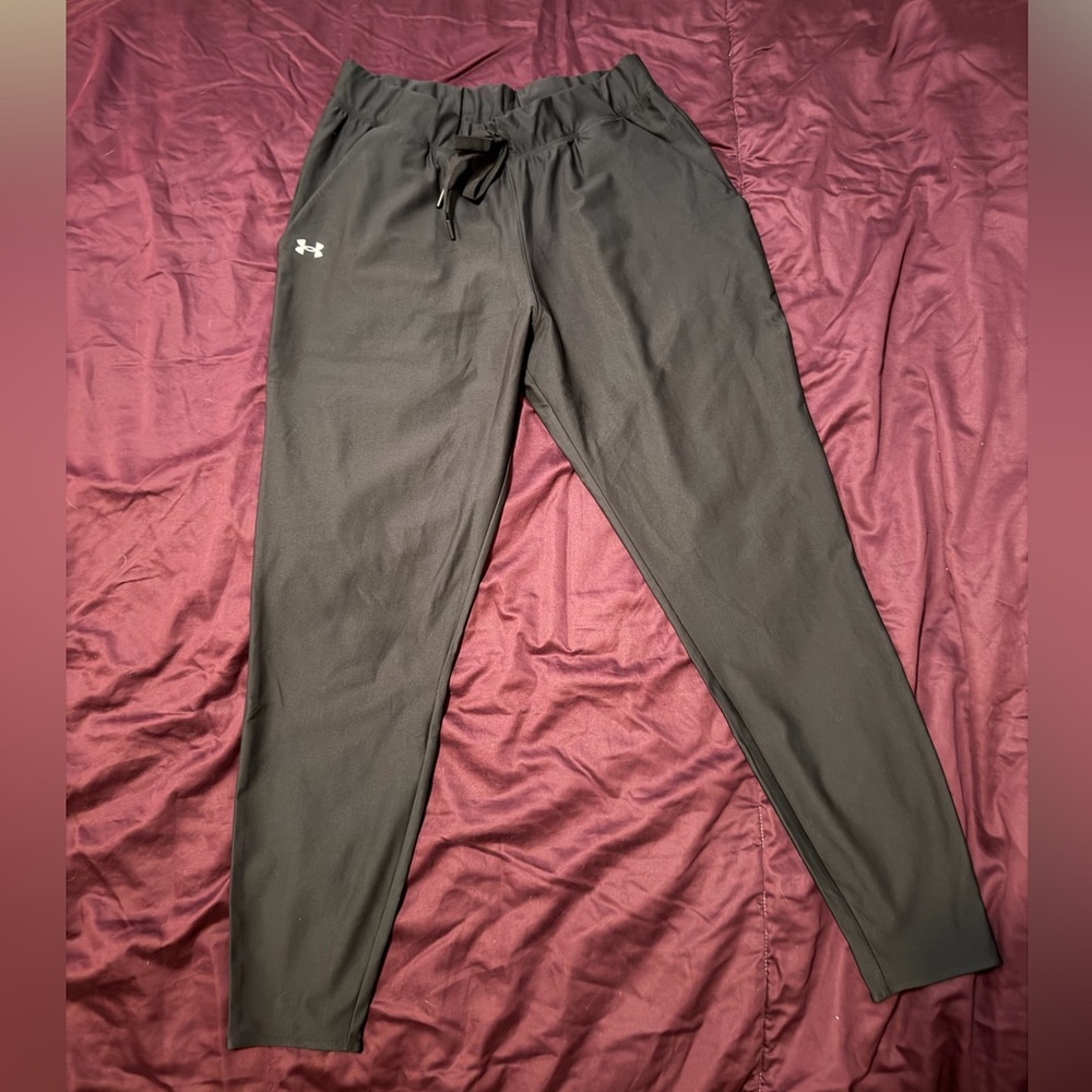 Under Armour Black Athletic Polyester Pants with Pockets